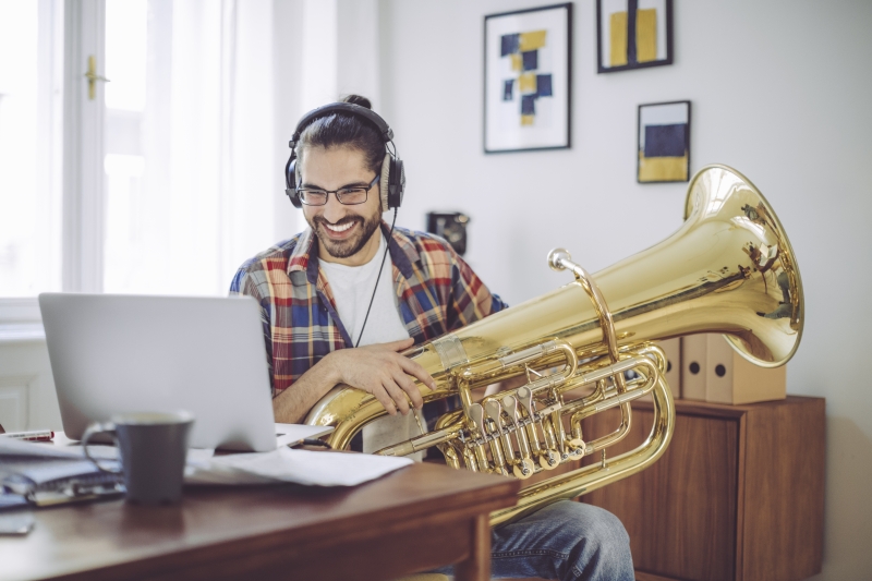 Tuba performance top